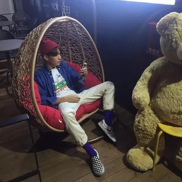 浦菡忠琼