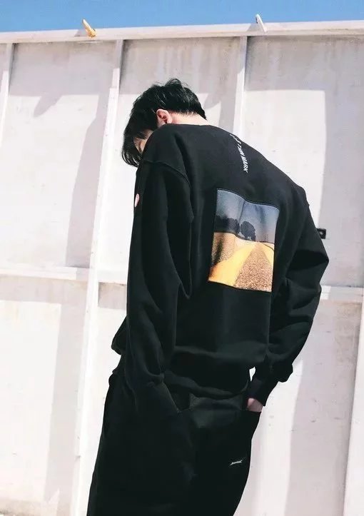 巩柔韦亨