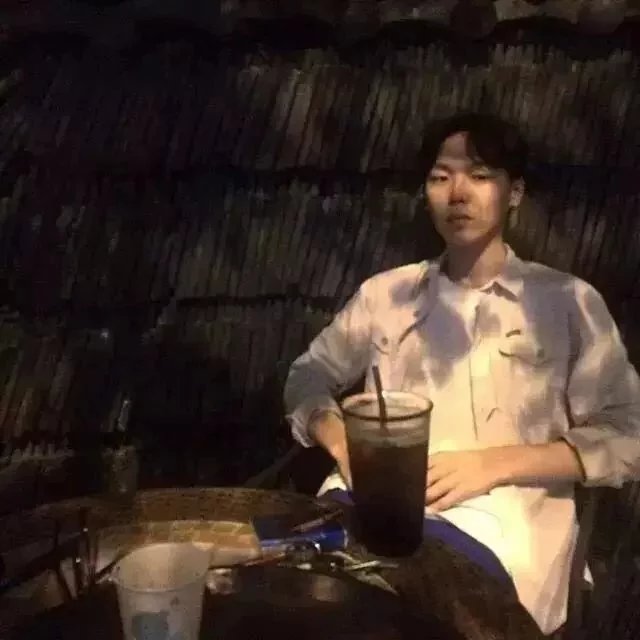 曹睿婕凡