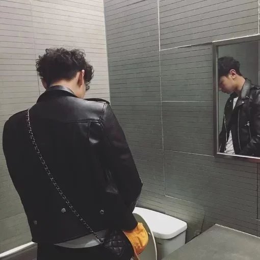 向岚康贤